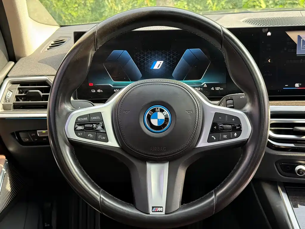 BMW i3 2023 — фото 17