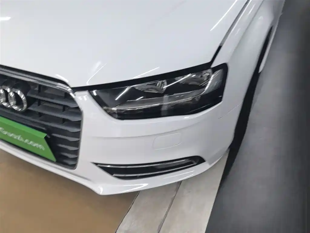 Audi A4L 2015 — фото 24