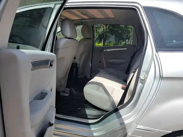 Mercedes-Benz B-Class 2012