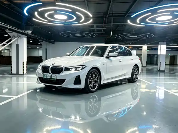 BMW i3 2024