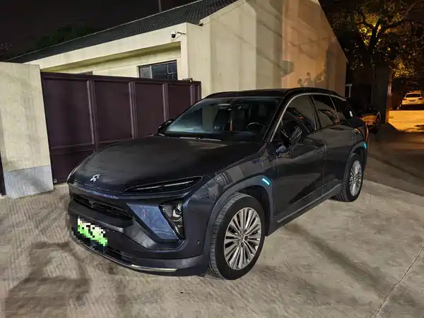 NIO ES6 2020