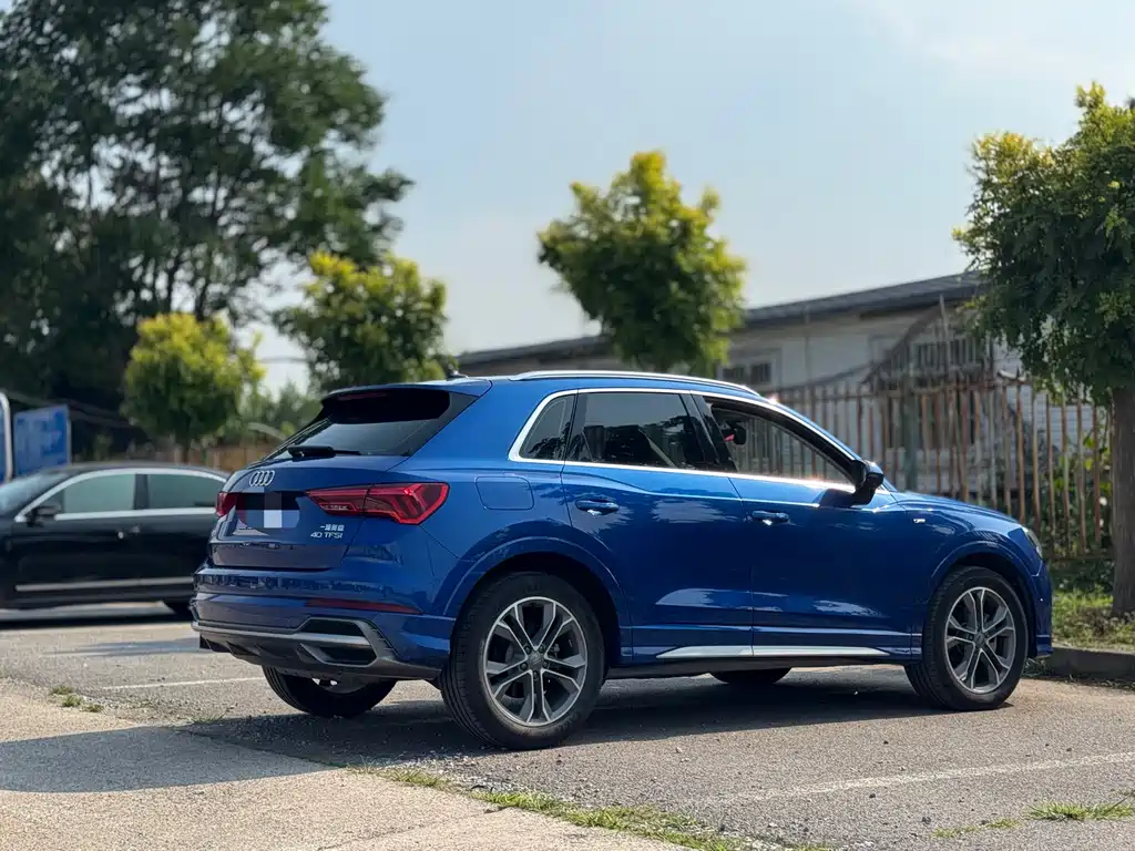 Audi Q3 2021