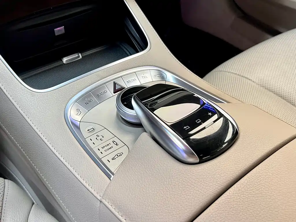 Mercedes-Benz Maybach S-Class 2015 — фото 18