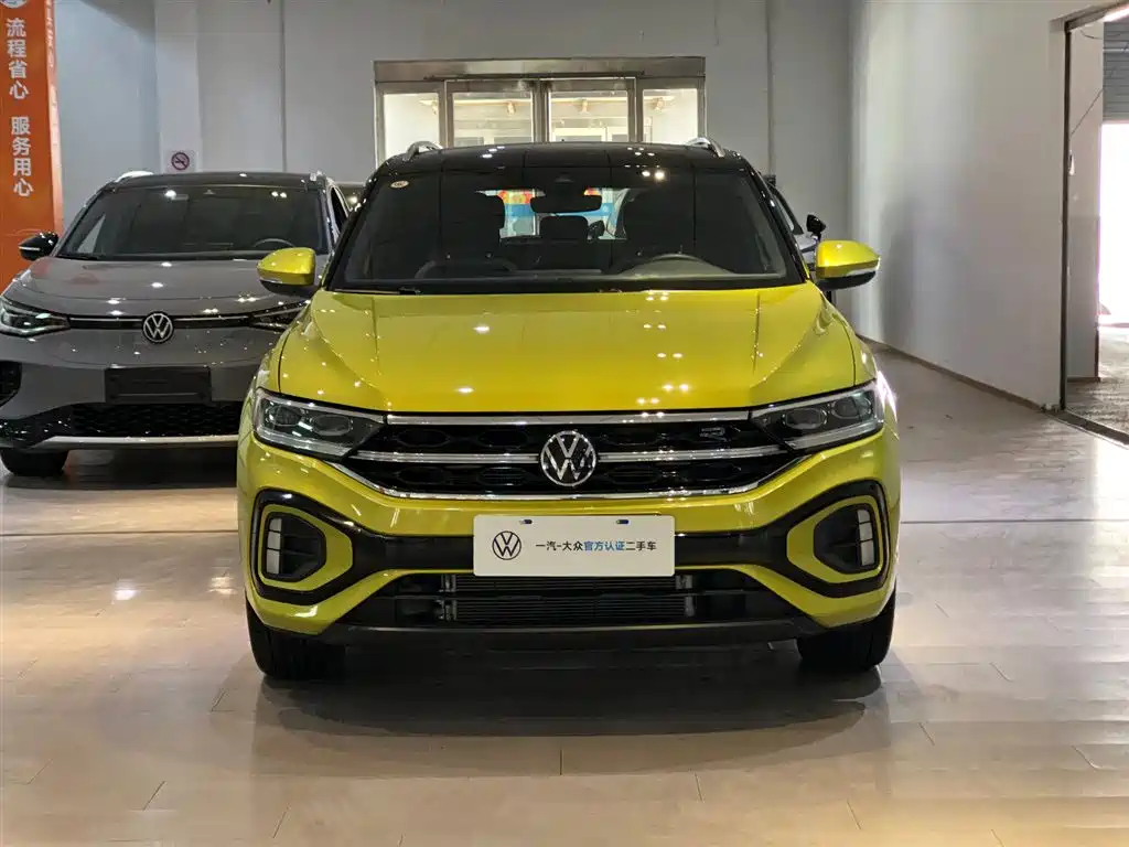 Volkswagen T-Roc 2023 — фото 3