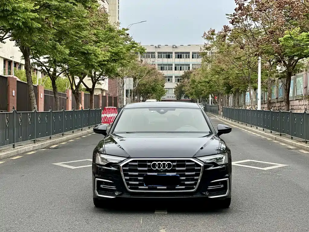 Audi A6L 2023 — фото 2