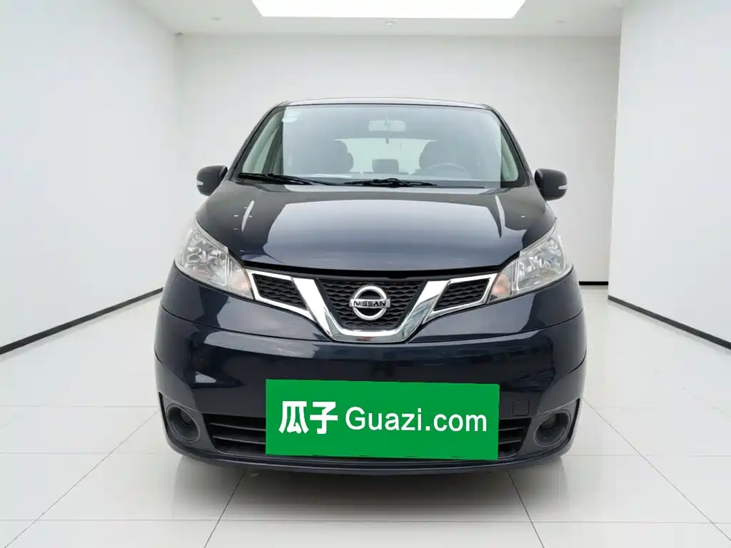 Nissan NV200 2017 — фото 24