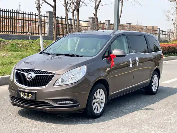 Buick GL8 2017