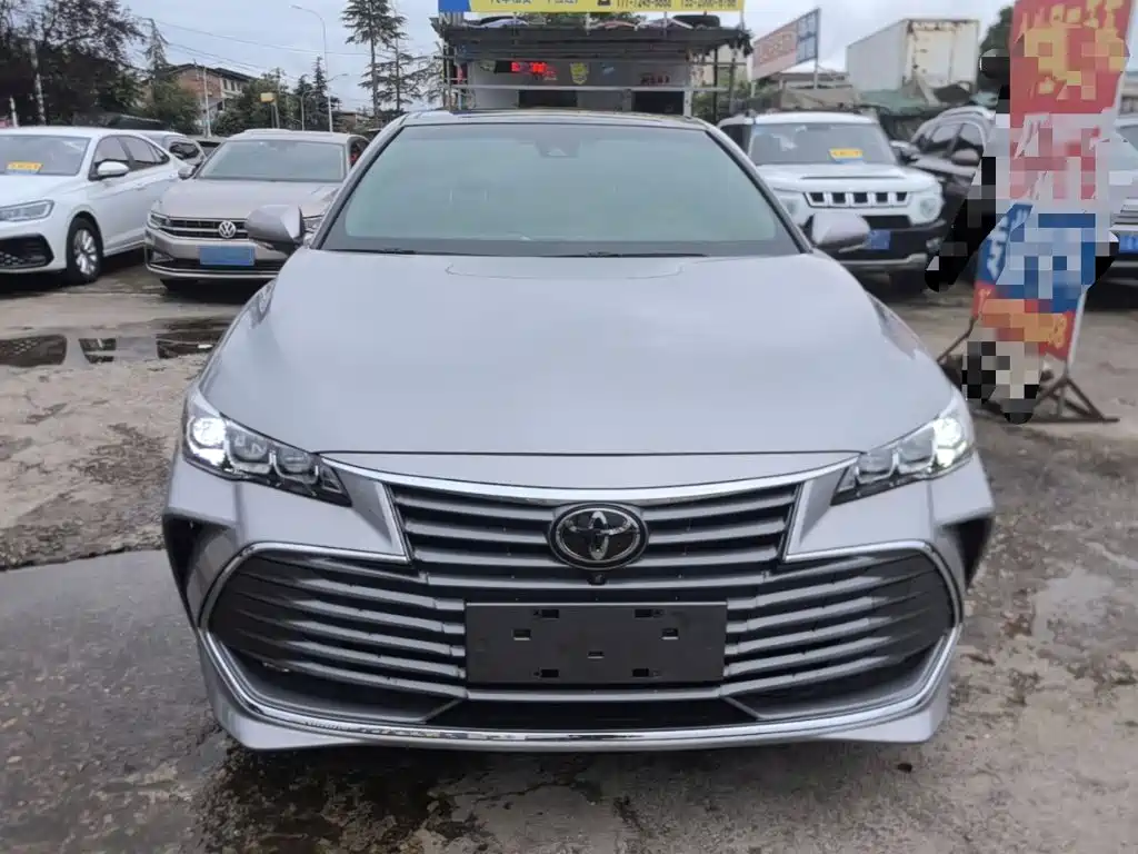 Toyota Avalon 2019