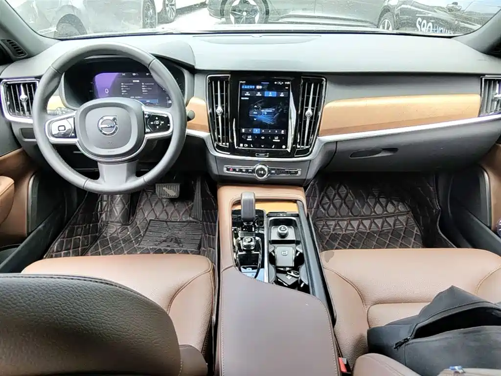 Volvo S90 2024 — фото 10