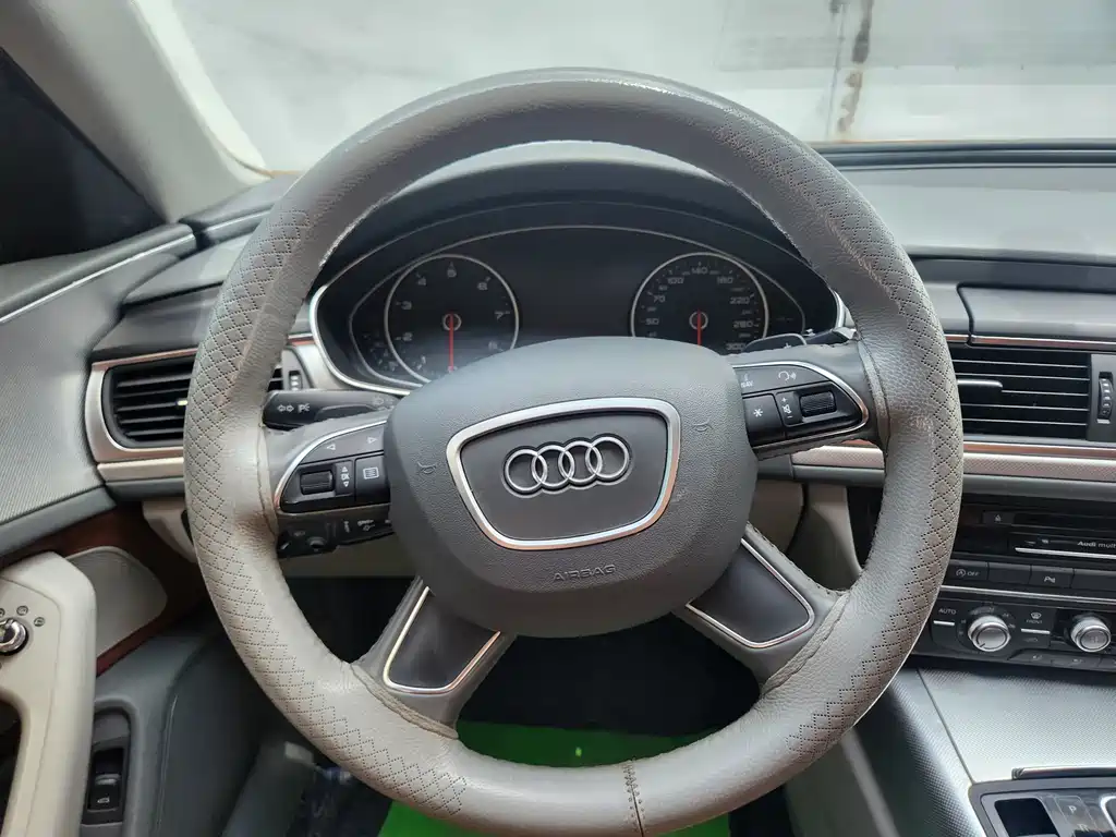Audi A6L 2013