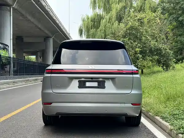 Li Auto L9 2022
