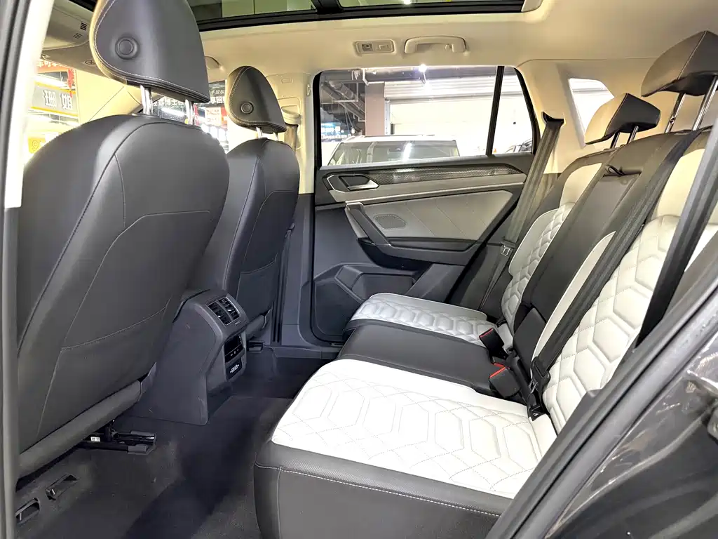 Volkswagen Tayron 2023