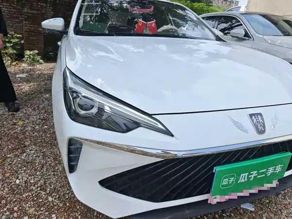 Roewe i5 2025