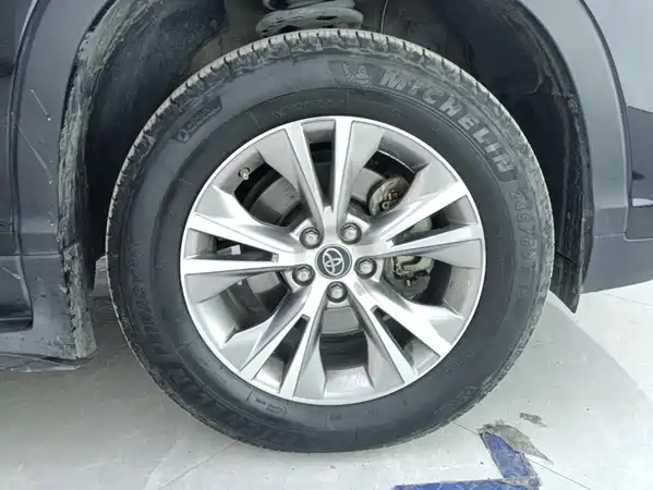 Toyota Highlander 2020