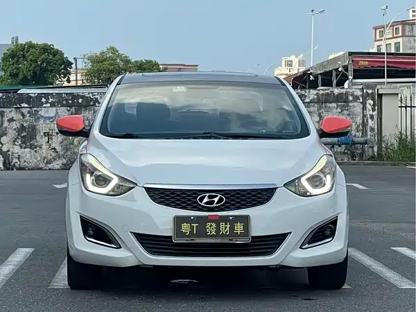 Hyundai Elantra Langdong 2017