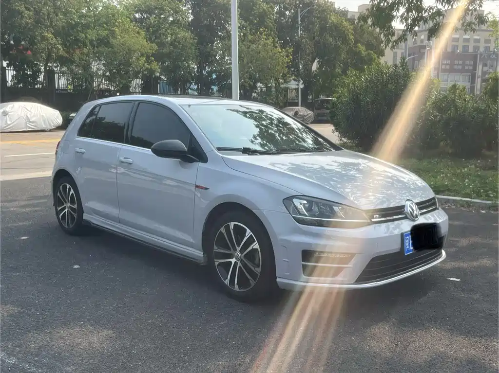 Volkswagen Golf 2016