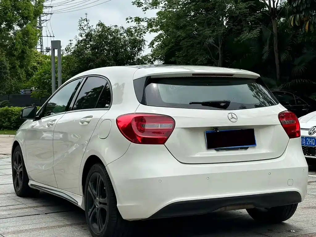 Mercedes-Benz A-Class 2014