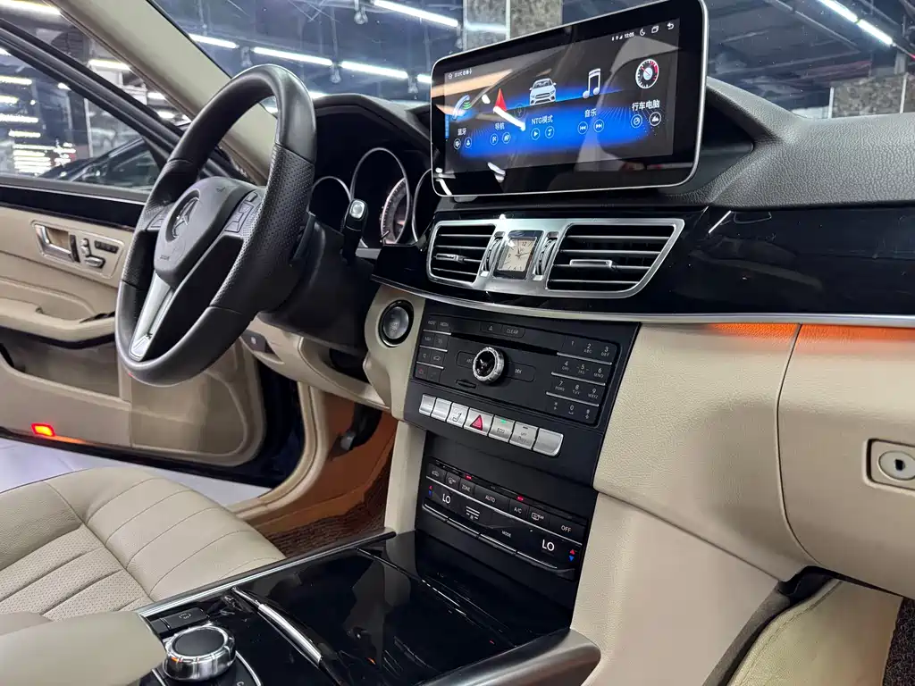 Mercedes-Benz E-Class 2016 — фото 10