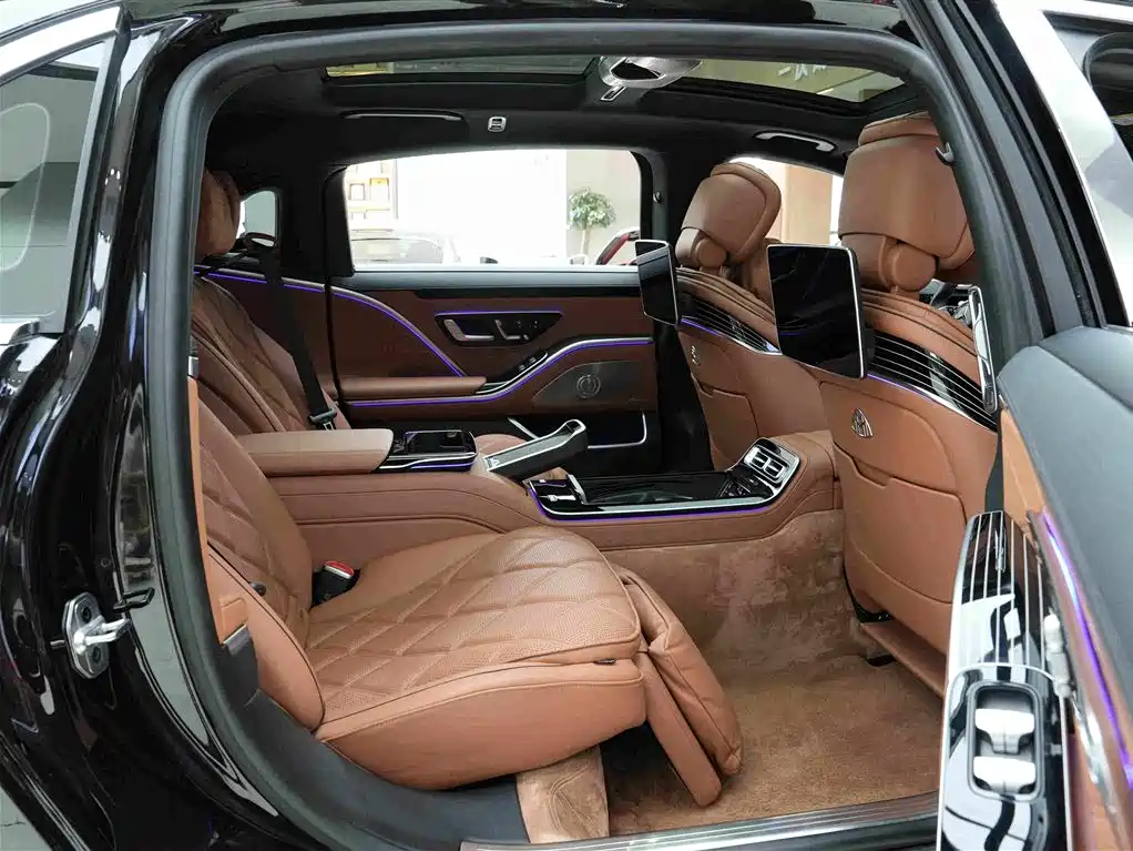 Mercedes-Benz Maybach S-Class 2024 — фото 13