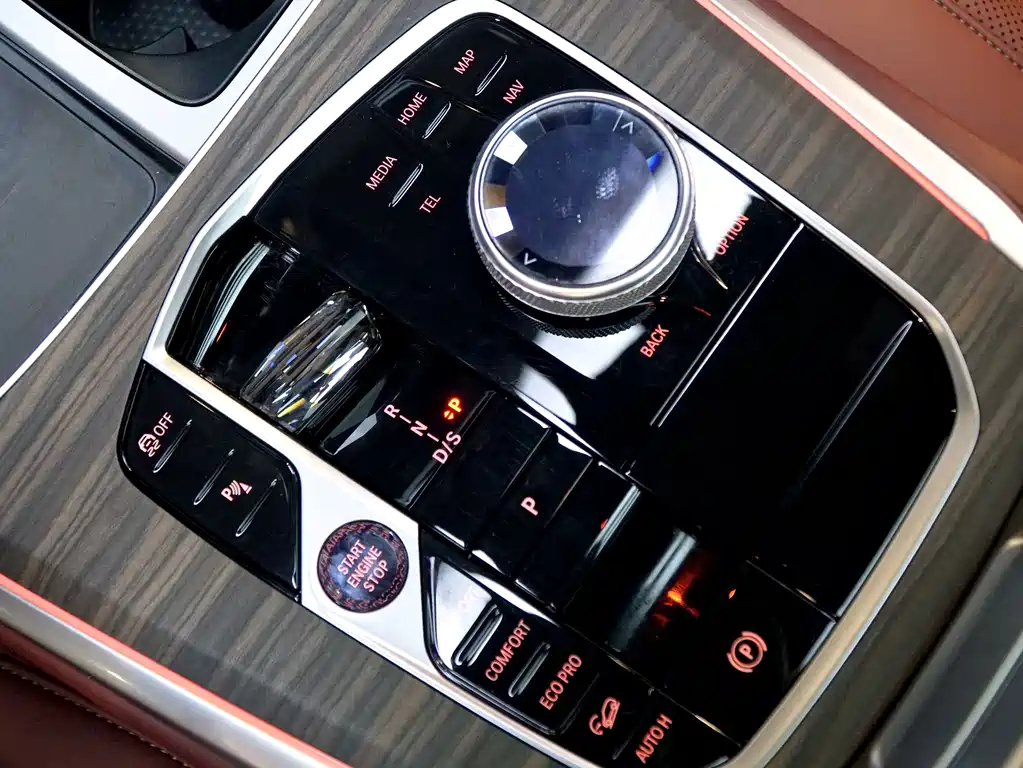 BMW X5 2024 — фото 19