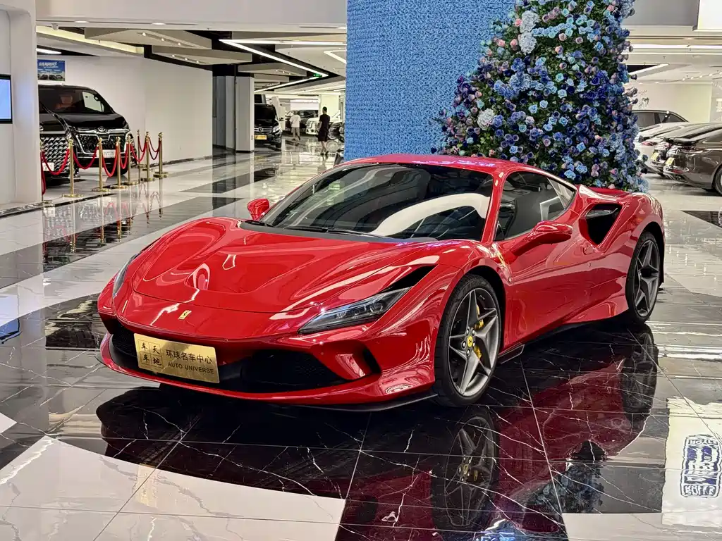 Ferrari F8 2022 — фото 2