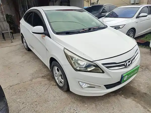 Hyundai Accent 2016