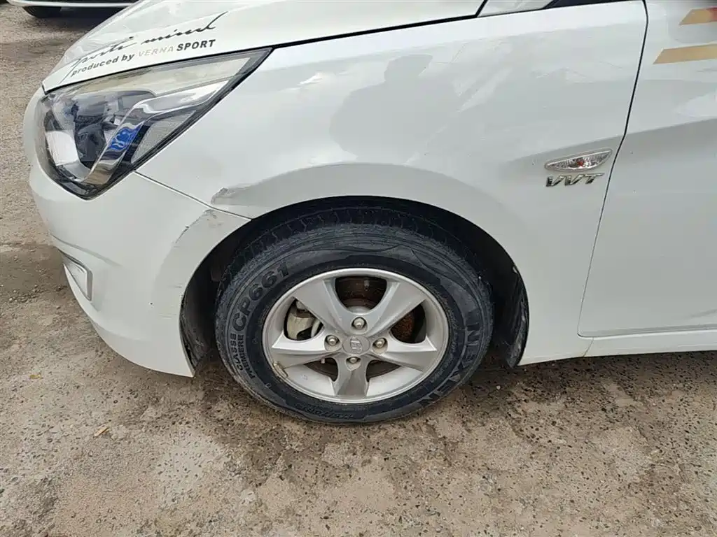 Hyundai Verna 2018 — фото 23