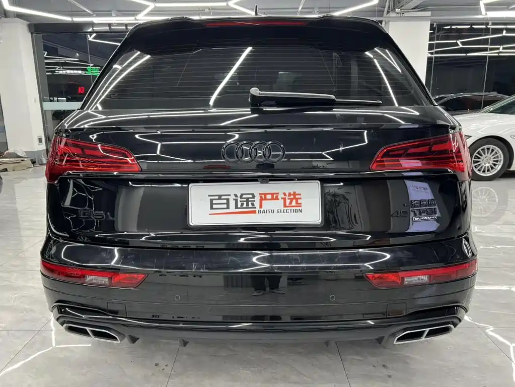 Audi Q5L 2022 — фото 21
