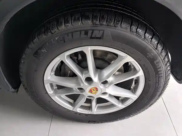 Porsche Cayenne 2015