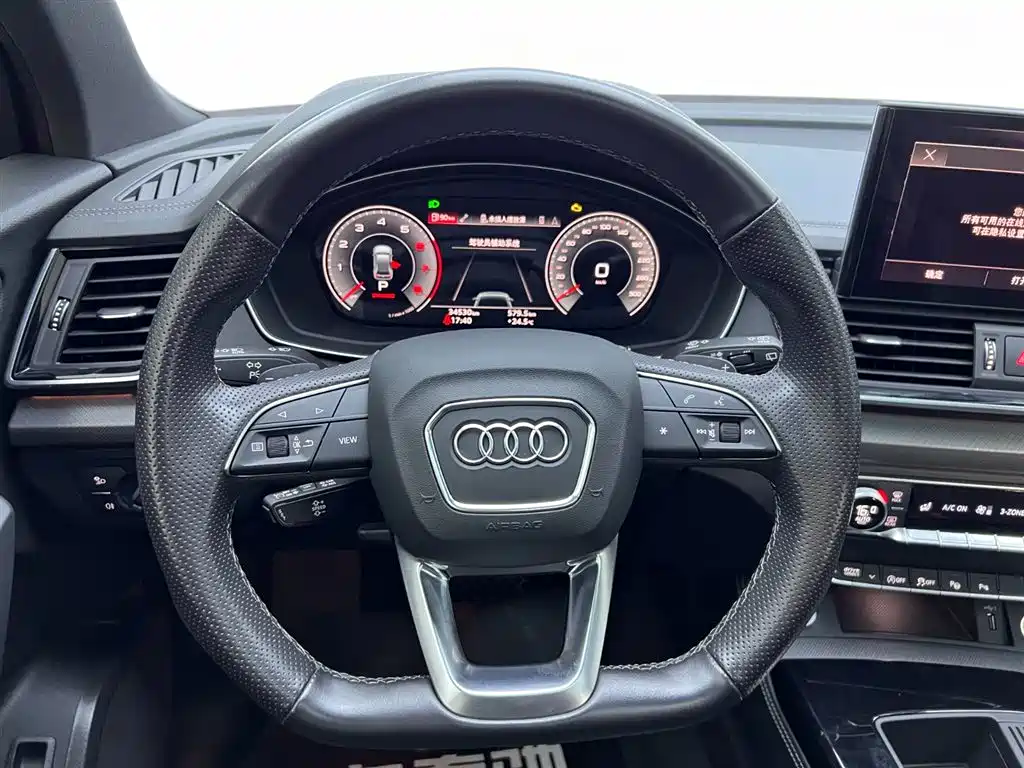 Audi Q5L Sportback 2023 — фото 22