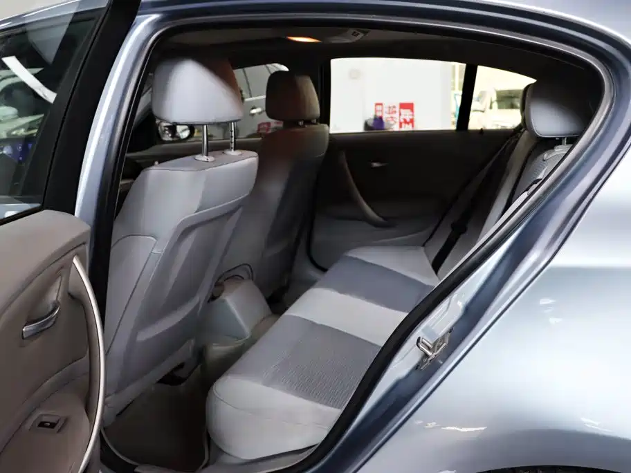 BMW 1 Series 2009