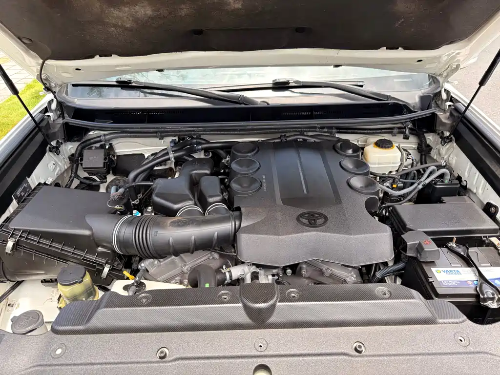 Toyota Prado 2015 — фото 13