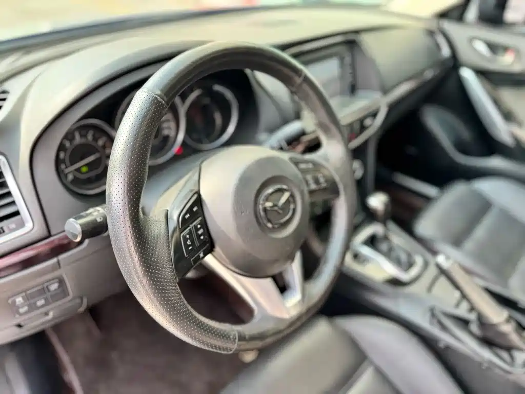 Mazda Atenza 2015 — фото 14