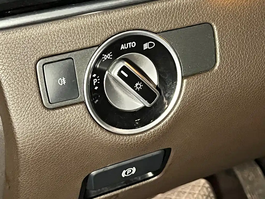 Mercedes-Benz GLE 2016 — фото 18