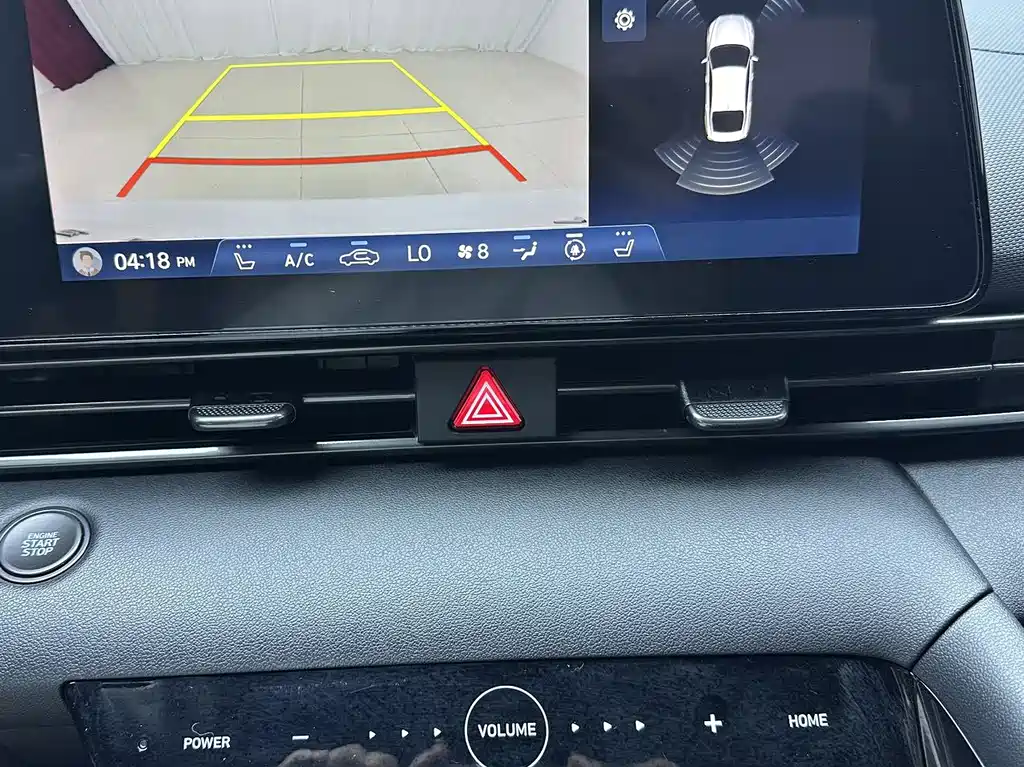 Hyundai Elantra 2023 — фото 14