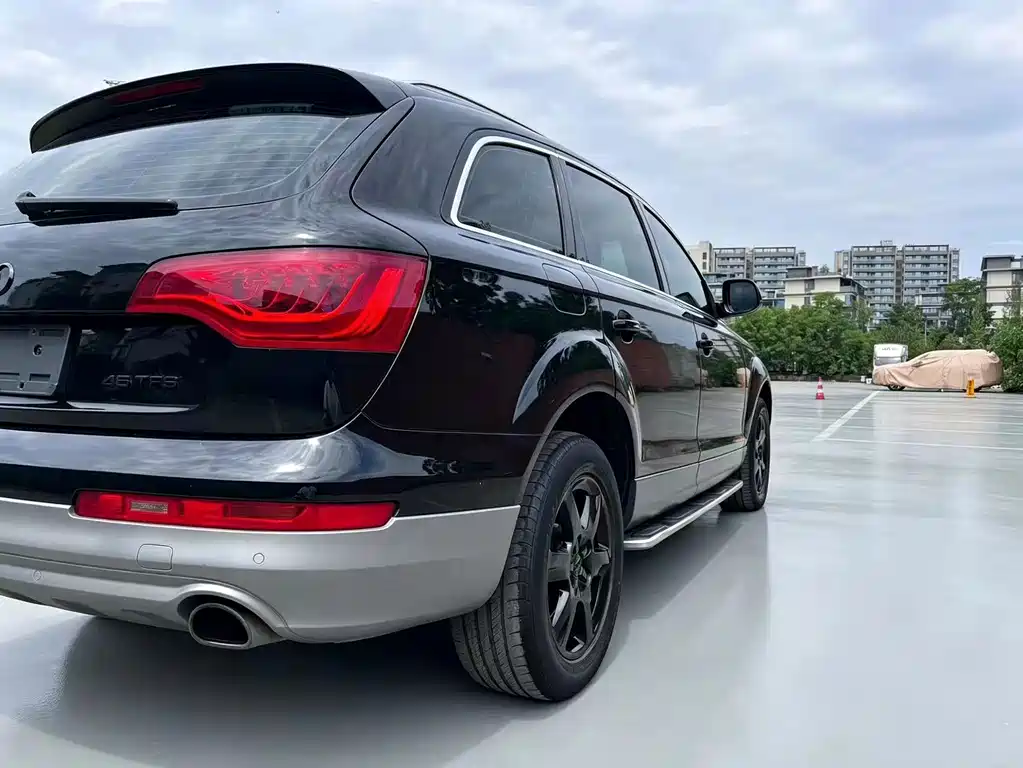 Audi Q7 2015 — фото 8