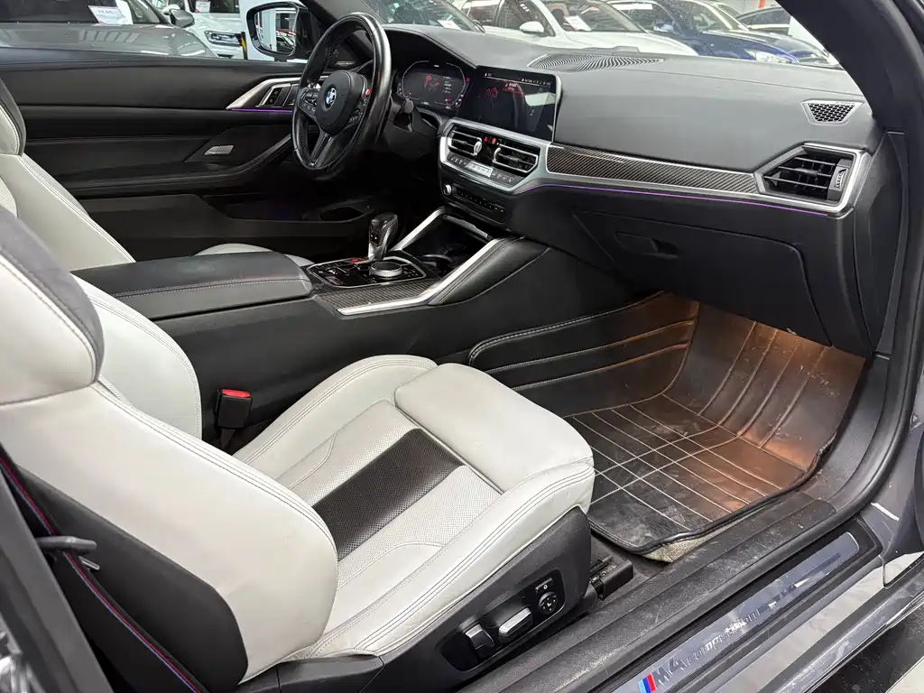 BMW M4 2022 — фото 12