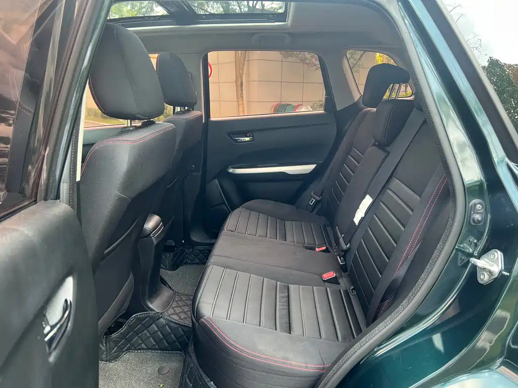 Suzuki Vitara 2018 — фото 11