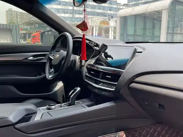Cadillac CT5 2022