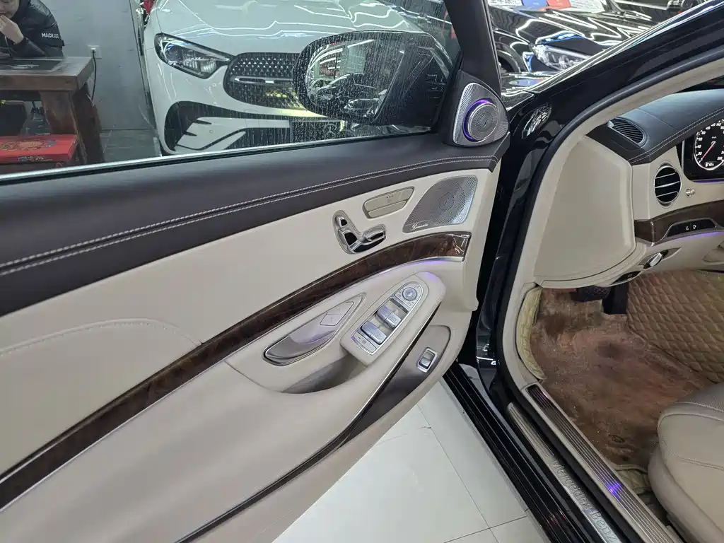 Mercedes-Benz S-Class 2015 — фото 12