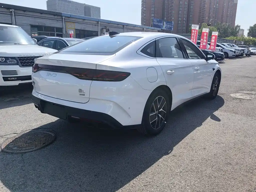 BYD Qin L 2025 — фото 13