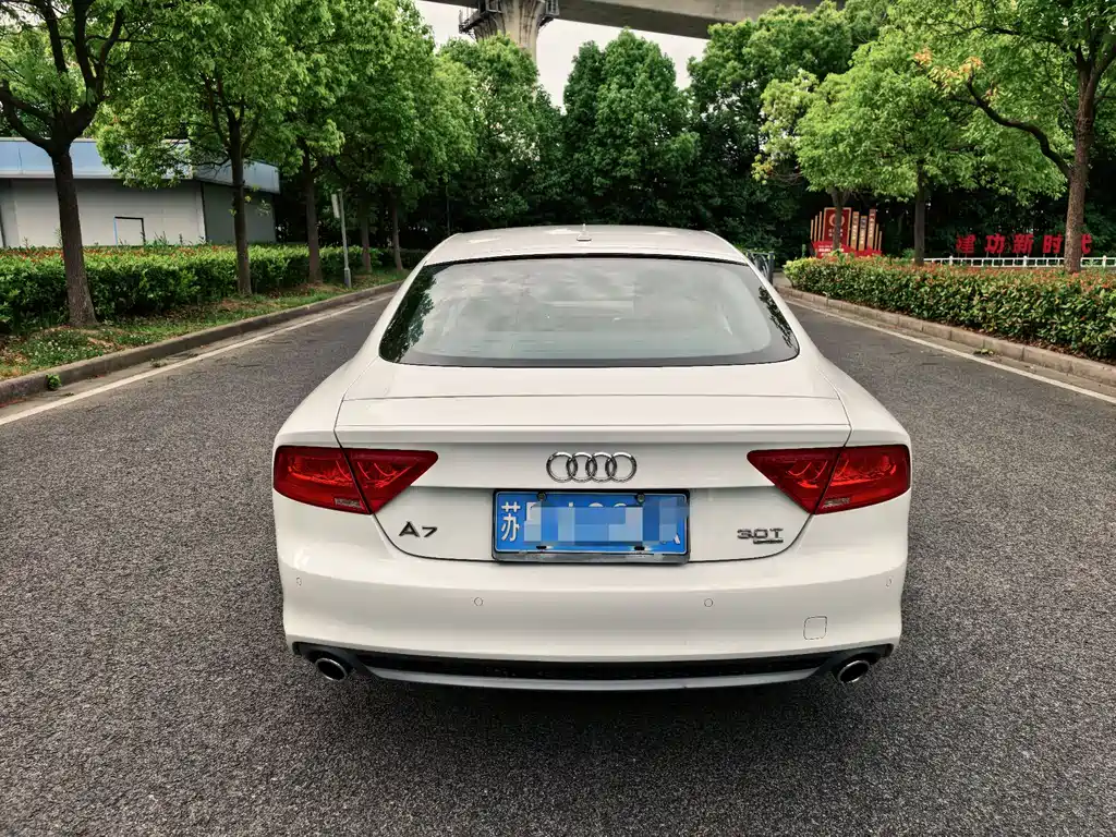 Audi A7 2012 — фото 5