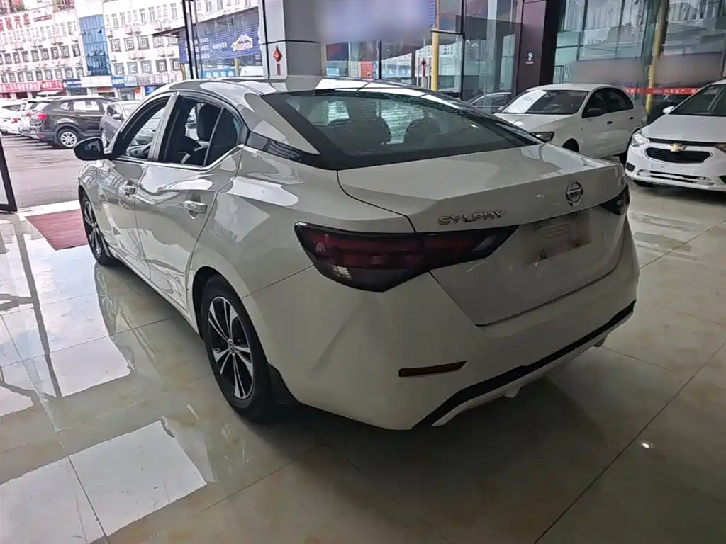 Nissan Sylphy 2020 — фото 5