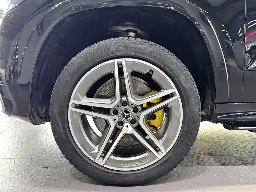 Mercedes-Benz GLS 2021 — фото 3