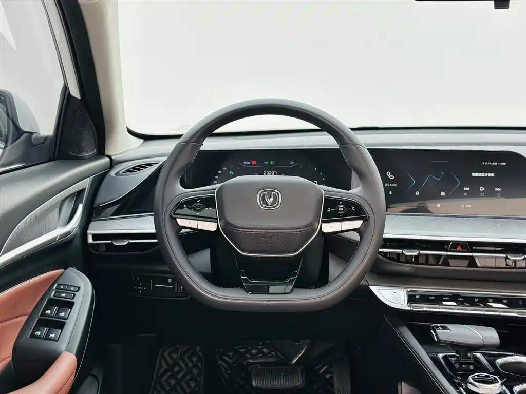 Changan Escape 2022 — фото 17