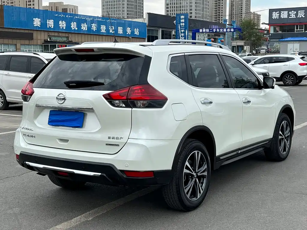 Nissan X-Trail 2020 — фото 9