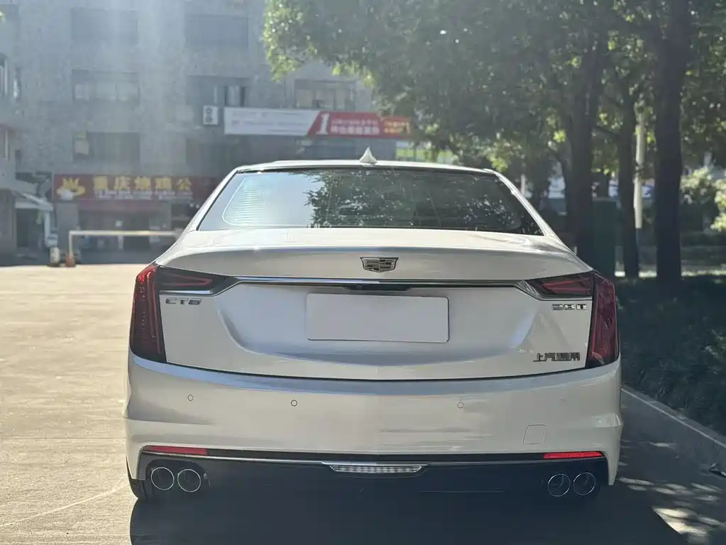 Cadillac CT6 2023 — фото 4