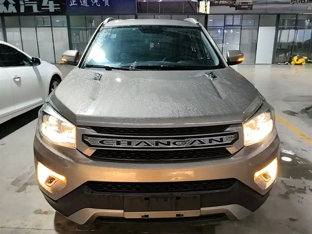 Changan CS75 2017 — фото 3