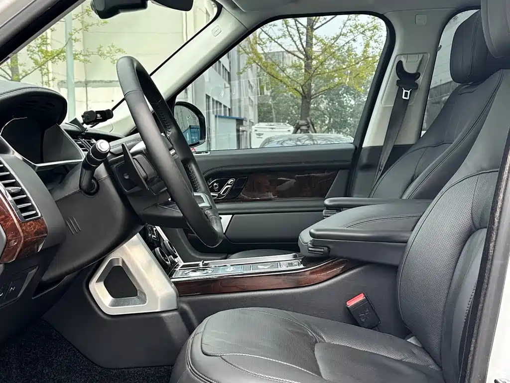 Land Rover Range Rover 2020 — фото 15
