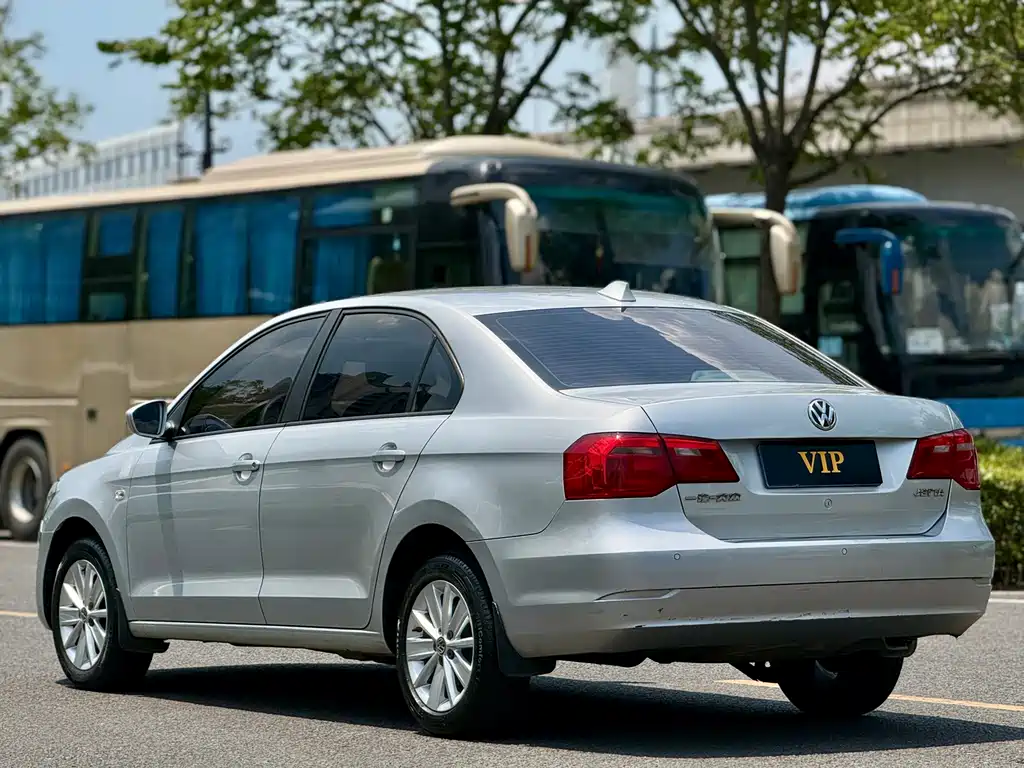 Volkswagen Jetta 2015